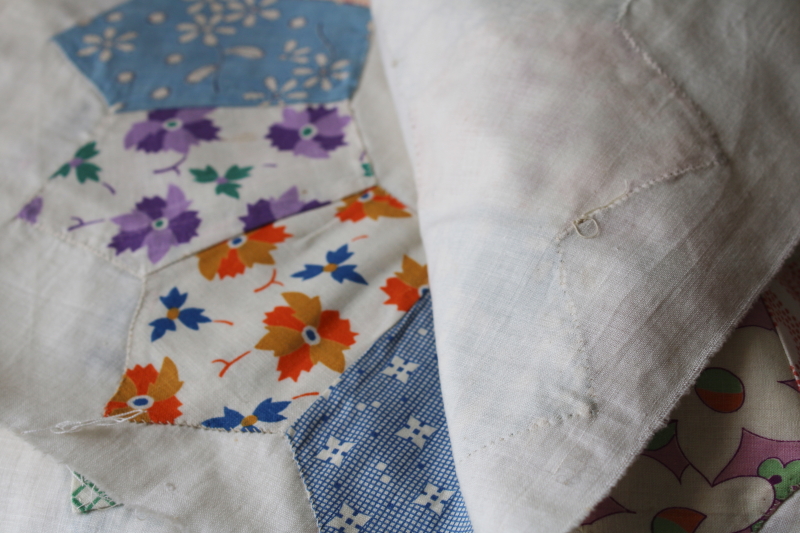 photo of 1930s vintage dresden plate quilt blocks, all depression era cotton print fabrics #5