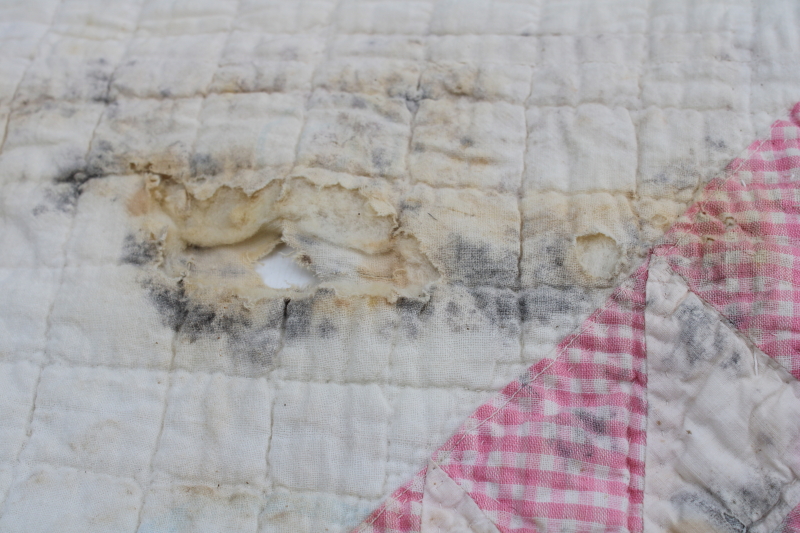 photo of 1930s vintage flower basket patchwork quilt, hand stitched quilting cotton sugar sacks feedsack fabric  #3