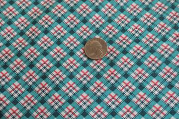 catalog photo of 1930s vintage quilting weight cotton fabric, jade green & coral plaid print