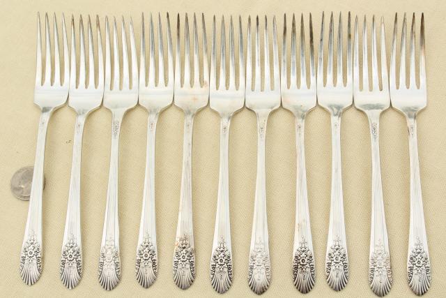 photo of 1930s vintage silver plate flatware, Marigold pattern Wm Rogers silverware #7