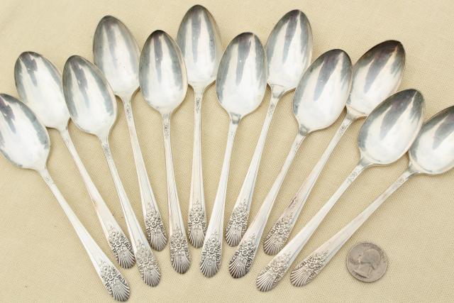 photo of 1930s vintage silver plate flatware, Marigold pattern Wm Rogers silverware #9