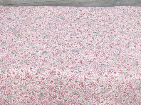 photo of 1930s vintage whole cloth tied quilt, floral print cotton fabric #1