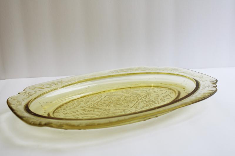 photo of 1930s vintage yellow amber depression glass, Madrid pattern platter or tray #5