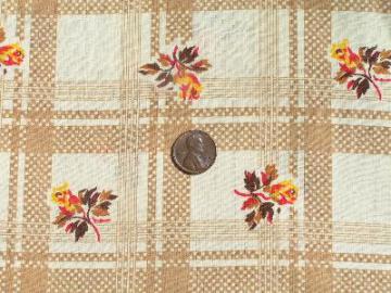 catalog photo of 1930's-40's, roses w/ tan check