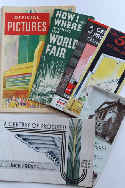 photo of 1933 1934 Century of Progress Chicago World's Fair paper ephemera, brochures #1