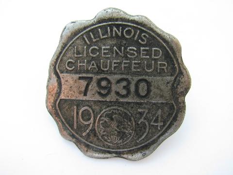 photo of 1934 licensed Illinois chauffeur badge pin license #1