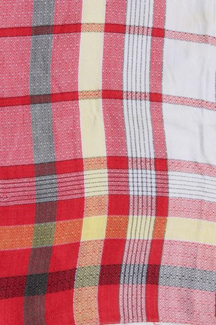 photo of 1940s, 50s, 60s vintage kitchen tablecloths, retro plaids, plaid woven & print fabric #9