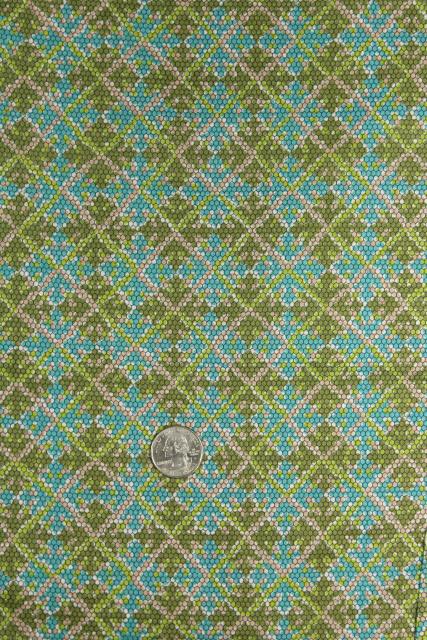 photo of 1940s 50s vintage 36 wide cotton fabric, argyle plaid pixel print blue & green #2