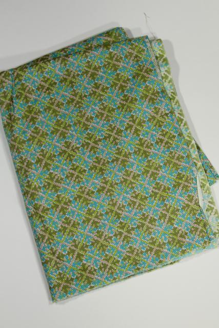 photo of 1940s 50s vintage 36 wide cotton fabric, argyle plaid pixel print blue & green #4