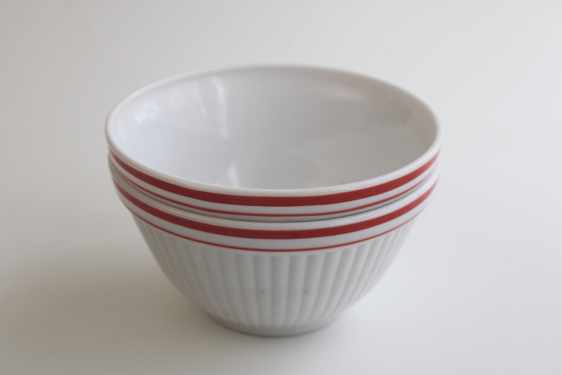 photo of 1940s 50s vintage Anchor Hocking Fire King milk glass bowls, red band border  #8