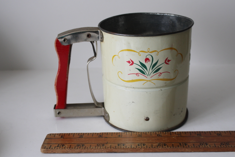 photo of 1940s 50s vintage Androck flour sifter Dutch tulips red flowers pattern #3
