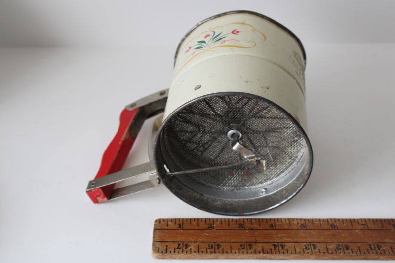 photo of 1940s 50s vintage Androck flour sifter Dutch tulips red flowers pattern #4