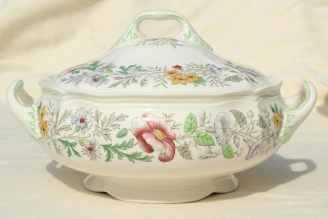 photo of 1940s 50s vintage English Royal Doulton china platters, bowls, tureen Stratford floral on ivory #7