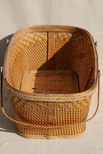 photo of 1940s 50s vintage market basket / picnic hamper with bentwood handles #4