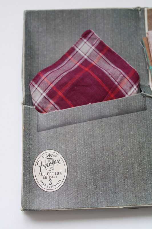 photo of 1940s 50s vintage men's cotton handkerchiefs in original box, dapper pocket squares w/ colored borders  #2