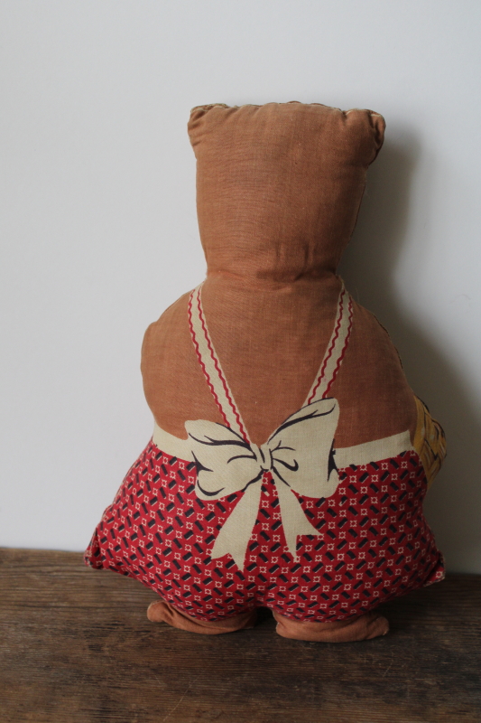 photo of 1940s 50s vintage printed cotton stuffed toy, mama bear w/ apron & market basket purse #3