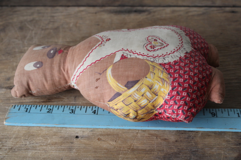photo of 1940s 50s vintage printed cotton stuffed toy, mama bear w/ apron & market basket purse #4