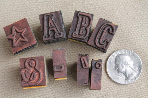 photo of 1940s or 50s vintage rubber stamp letters & numbers, fancy alphabet letter stamps lot #3