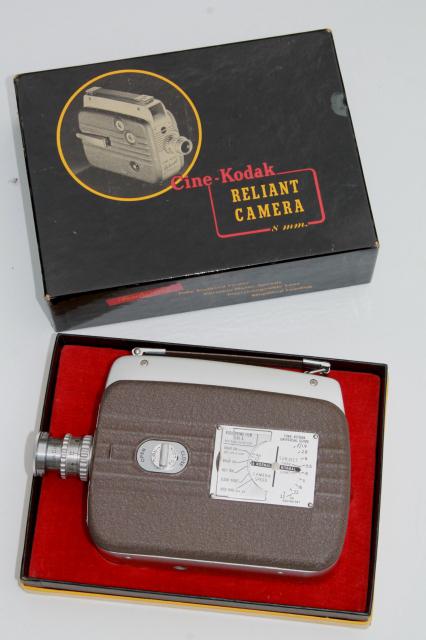 photo of 1940s vintage Cine - Kodak Reliant 8mm movie camera in original box  #3