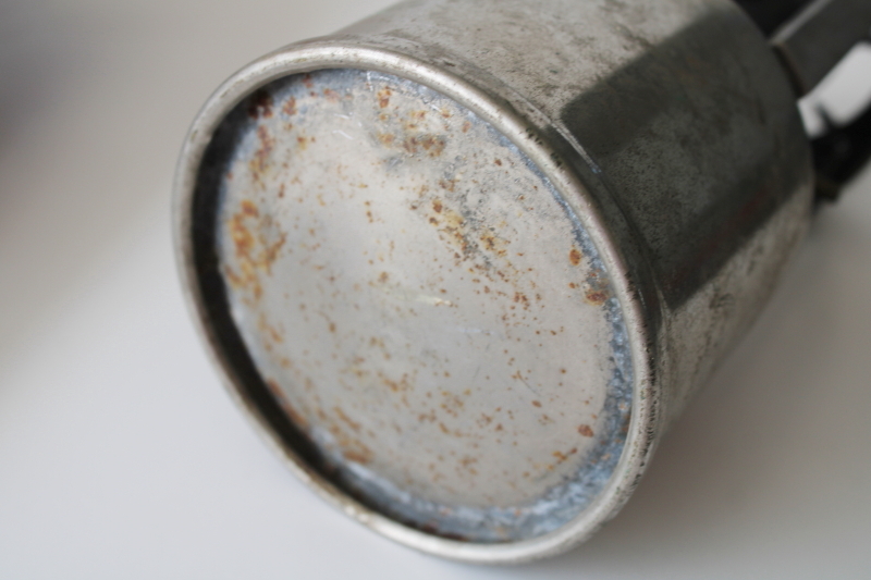 photo of 1940s vintage Coleman 530 pocket stove, WWII GI portable stove or camp stove #2