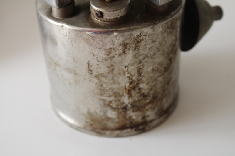 photo of 1940s vintage Coleman 530 pocket stove, WWII GI portable stove or camp stove #8