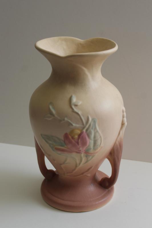 photo of 1940s vintage Hull art pottery Wildflower vase, pink, green, ivory white #4