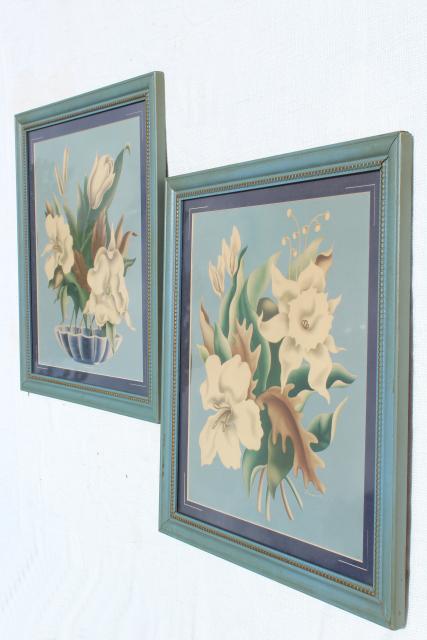 photo of 1940s vintage Turner floral prints in wood frames, shabby cottage chic farmhouse style #3