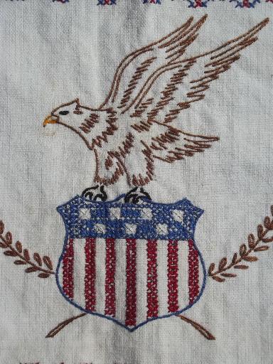 photo of 1940s vintage Vogart embroidery design motto picture, God Bless America #2