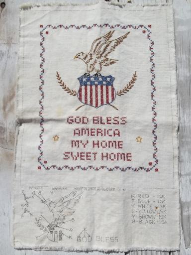 photo of 1940s vintage Vogart embroidery design motto picture, God Bless America #3