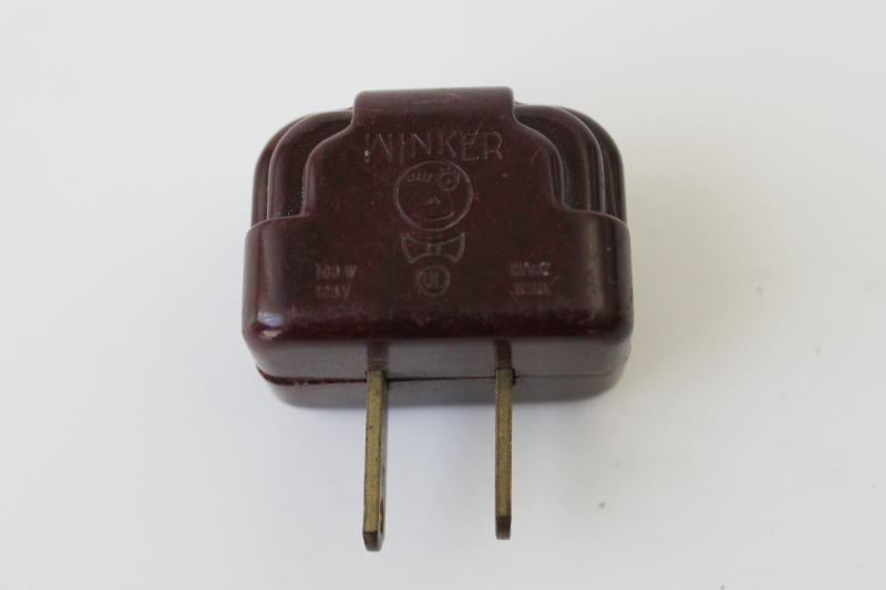 photo of 1940s vintage Winker plug, brown bakelite electrical plug Christmas lights flasher blinker  #1