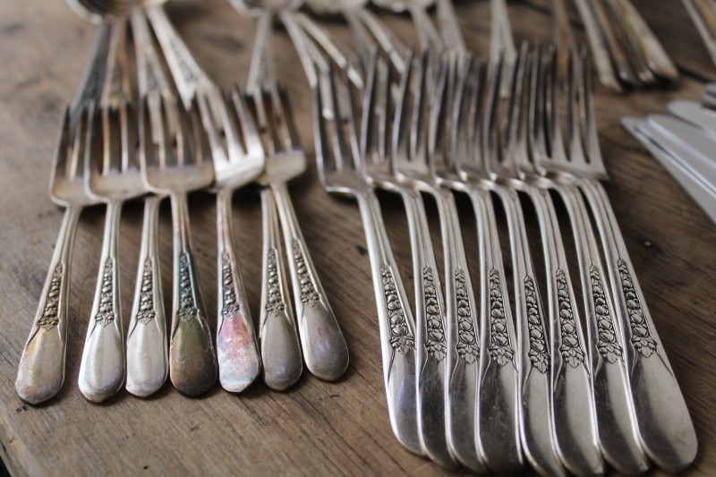 photo of 1940s vintage Wm Rogers Mfg original silver plate flatware, Priscilla Lady Ann pattern  #7