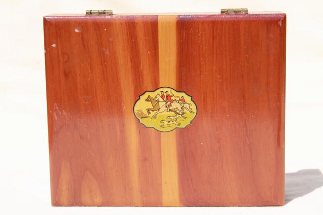 photo of 1940s vintage cedar wood box w/ hunt scene, dresser box for bridge set playing cards  #6