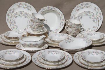 catalog photo of 1940s vintage china dishes, Blue Belle forget-me-not floral dinnerware set for 8