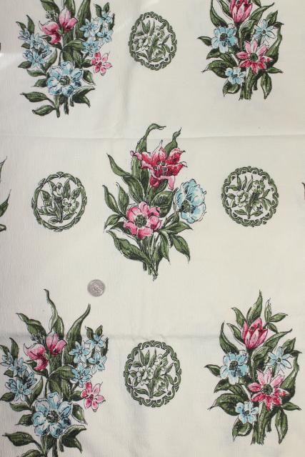 photo of 1940s vintage cotton barkcloth, print spring flowers tulips anemones floral bouquet #1