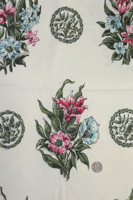 photo of 1940s vintage cotton barkcloth, print spring flowers tulips anemones floral bouquet #4