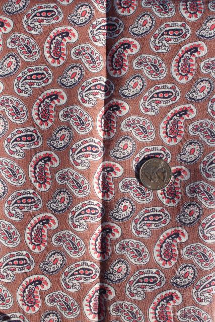 photo of 1940s vintage cotton feed sack fabric, paisley print coral pink & tan #2