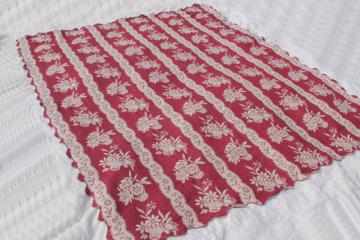 catalog photo of 1940s vintage cotton jacquard bedspread, burgundy wine & white flower basket pattern