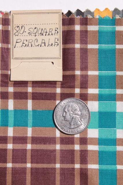 photo of 1940s vintage fabric swatches, sample books of prints & solid colored cotton fabrics #5