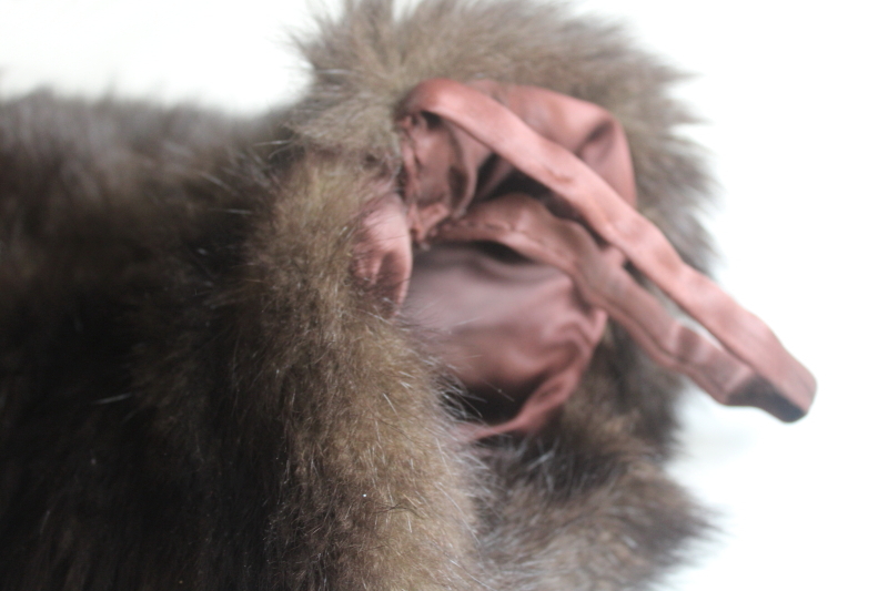 photo of 1940s vintage glamour girl fur muff, dark mink hand warmer zipper purse  #4