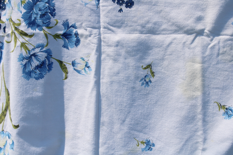 photo of 1940s vintage kitchen tablecloth, heavy cotton w/ blue cornflowers floral print #3