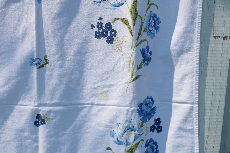 photo of 1940s vintage kitchen tablecloth, heavy cotton w/ blue cornflowers floral print #5