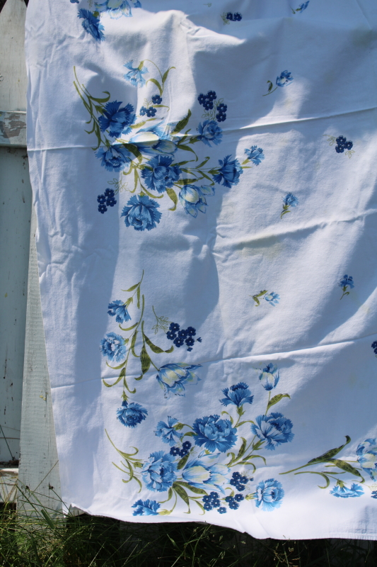 photo of 1940s vintage kitchen tablecloth, heavy cotton w/ blue cornflowers floral print #6