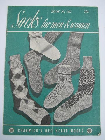 photo of 1940s vintage needlework pattern booklet, knitted Socks for men and women #1