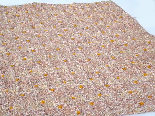 photo of 1940s vintage puffy wool comforter, pink paisley floral print cotton duvet #2