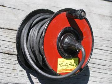 catalog photo of 1940s vintage wind-up electrical utility extension cord & spool