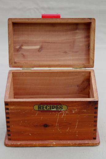 photo of 1940s vintage wood recipe box, cedar chest recipe card file w/ red bakelite handle #9