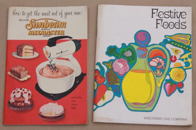 photo of 1950s 60s 70s cookbooks lot, old advertising recipe booklets, vintage appliance guides #10