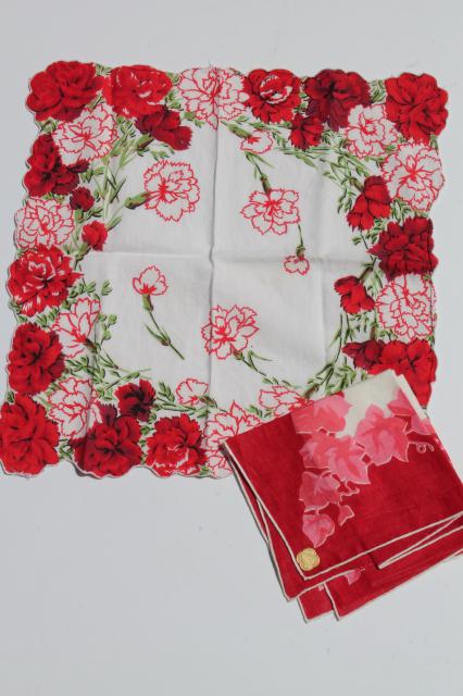 photo of 1950s 60s vintage flowered hankies, printed cotton handkerchiefs in rose print hanky box #3