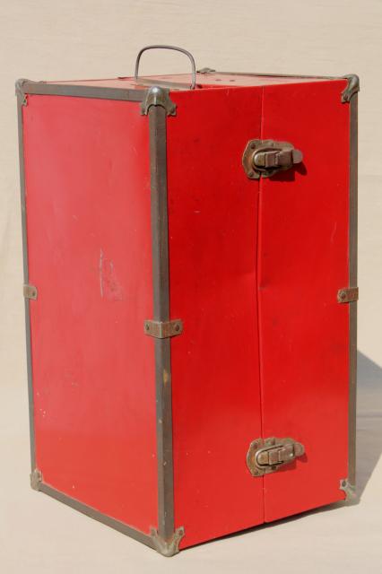 photo of 1950s - 60s vintage metal suitcase doll trunk travel case, retro red plaid #3