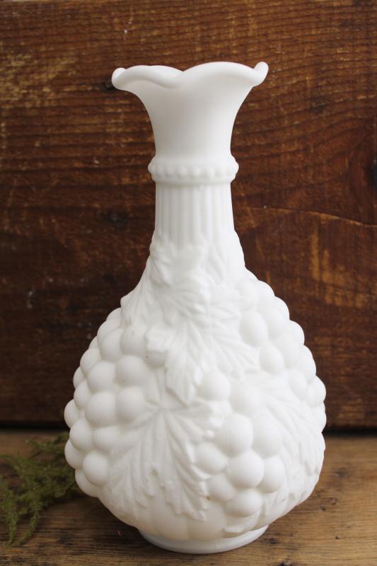 photo of 1950s Imperial vintage grapes milk glass decanter bottle, doeskin satin glass #1